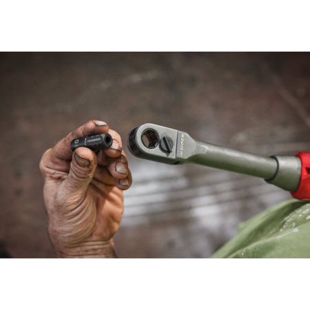 Аккумуляторная сквозная удлиненная импульсная трещотка INSIDER™ Milwaukee M12 FPTR-0 FUEL (Арт. 4933480756)