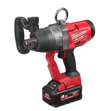 Аккумуляторный гвоздезабиватель(нейлер) с наклонным магазином Milwaukee M18 FFN-0C FUEL  (Арт. 4933471406)