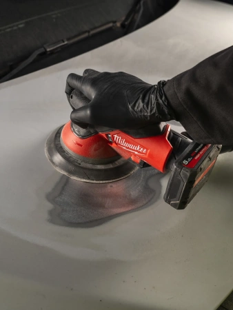 Аккумуляторная эксцентриковая шлифовальная машина Milwaukee M12 FROS5-0 FUEL (Арт. 4933493650)