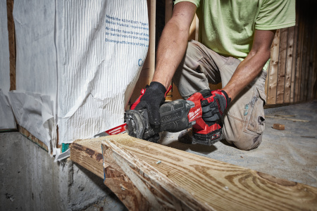 Аккумуляторная сабельная пила Milwaukee M18 FSZ-0 FUEL SAWZALL  (Арт. 4933498063)