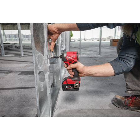 Аккумуляторный импульсный винтоверт Milwaukee M18 FID3-0 FUEL (Арт. 4933498061)