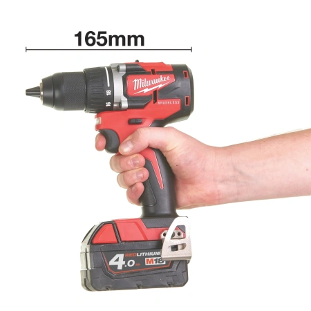 Аккумуляторная безударная дрель-шуруповерт Milwaukee M18 CBLDD-402C  (Арт. 4933464539)