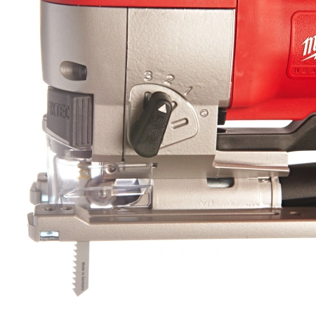 Лобзик Milwaukee JSPE 135 TX  (Арт. 4933381230)