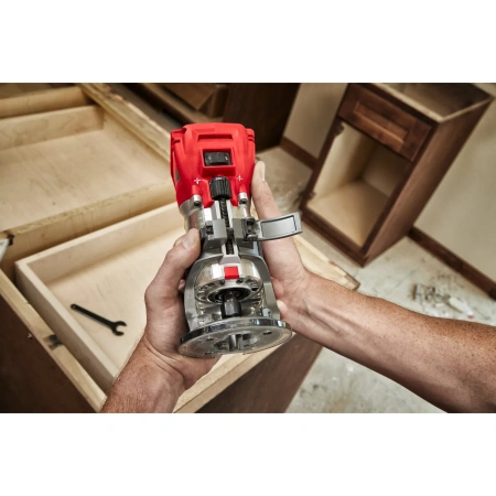 Аккумуляторный фрезер Milwaukee M18 FTR-0X FUEL  (Арт. 4933471604)