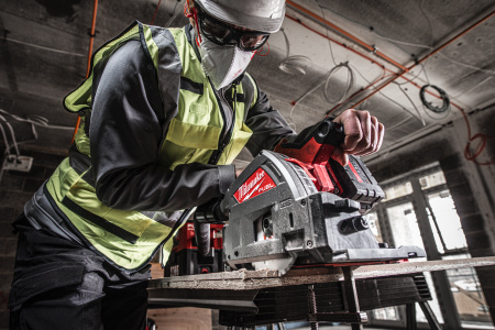 Аккумуляторная погружная пила Milwaukee M18 FPS55-552P FUEL (Арт. 4933478778)