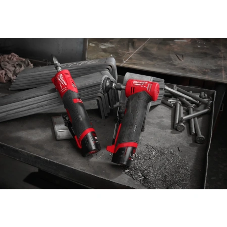 Аккумуляторная цанговая угловая шлифовальная машина Milwaukee M12 FDGA-422B FUEL  (Арт. 4933471439)