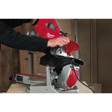 Торцовочная пила Milwaukee MS 304 DB  (Арт. 4933471052)