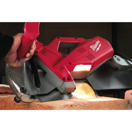 Торцовочная пила Milwaukee MS 304 DB  (Арт. 4933471052)