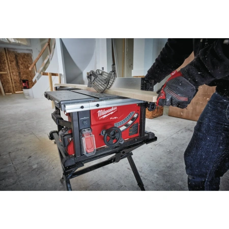 Аккумуляторная настольная пила Milwaukee M18 FTS210-121B FUEL ONE-KEY  (Арт. 4933464225)