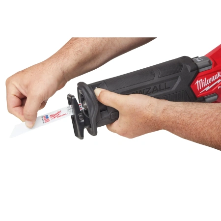 Аккумуляторная сабельная пила Milwaukee M18 FSZ-0X FUEL SAWZALL  (Арт. 4933478293)