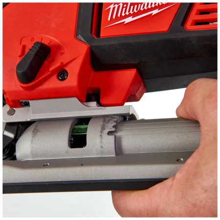 Аккумуляторный лобзик Milwaukee M18 BJS-402C  (Арт. 4933451389)