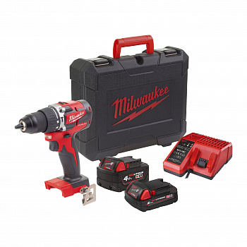 Аккумуляторная ударная дрель-шуруповерт Milwaukee M18 CBLPD-422C  (Арт. 4933472116)