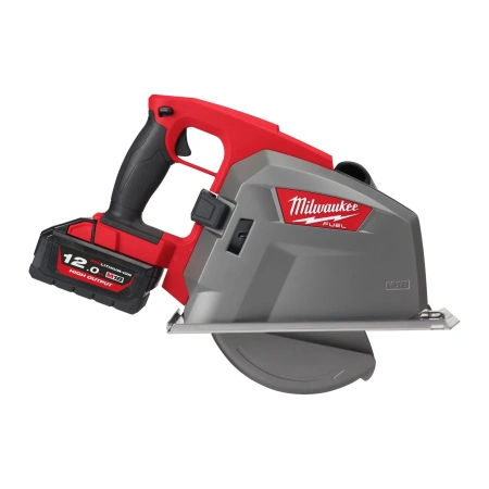 Аккумуляторная циркулярная пила по металлу Milwaukee M18 FMCS66-121C FUEL  (Арт. 4933472111)