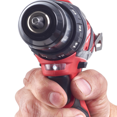 Аккумуляторная безударная дрель-шуруповерт Milwaukee M12 BDD-201C (Арт. 4933479439)