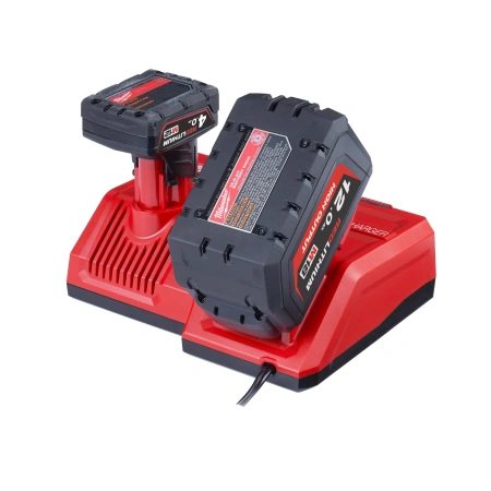 Сверхбыстрое зарядное устройство Milwaukee M12-18 SC  (Арт. 4932471736)