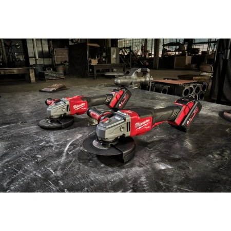 Аккумуляторная углошлифовальная машина (УШМ, Болгарка) Milwaukee M18 FHSAG125 XB-552X FUEL 125мм   (Арт. 4933471079)