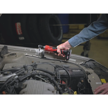 Аккумуляторная субкомпактная импульсная трещотка Milwaukee M12 IR-201B (3/8'')  (Арт. 4933441720)